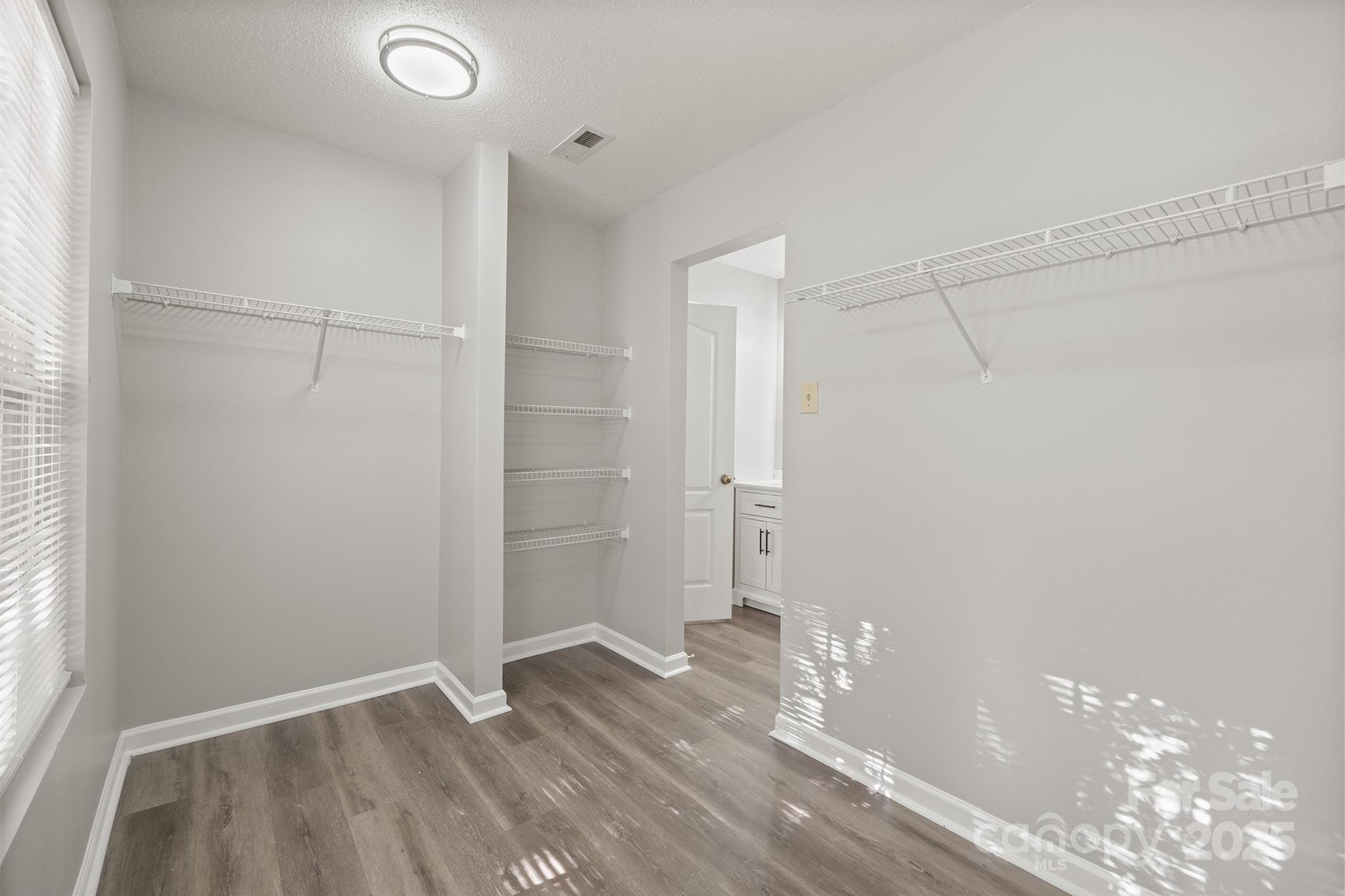 Oakbrooke - Residential