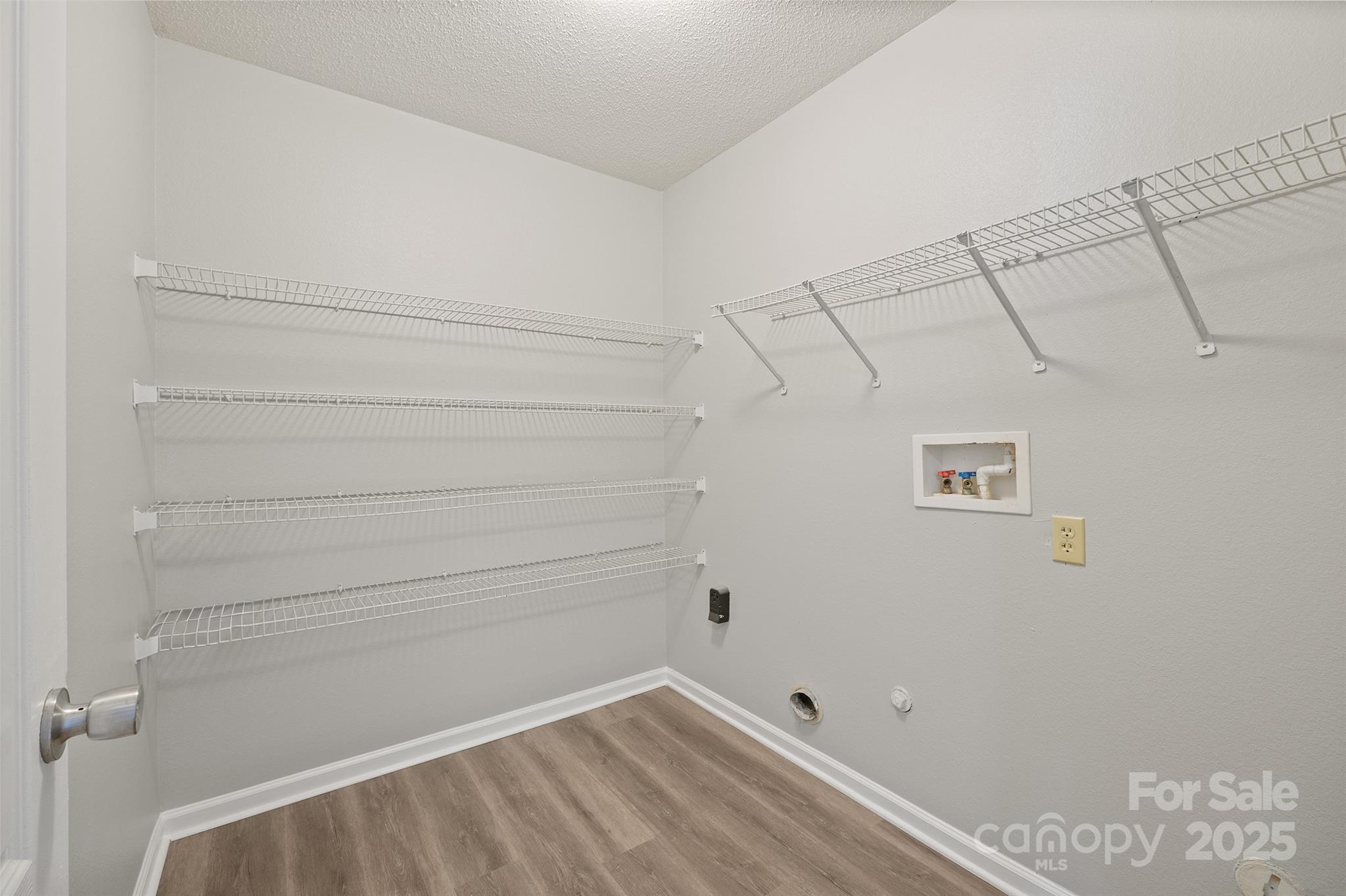 Oakbrooke - Residential