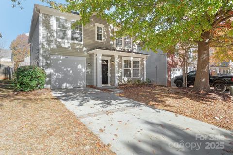 8614 Panglemont Drive Charlotte NC 28269
