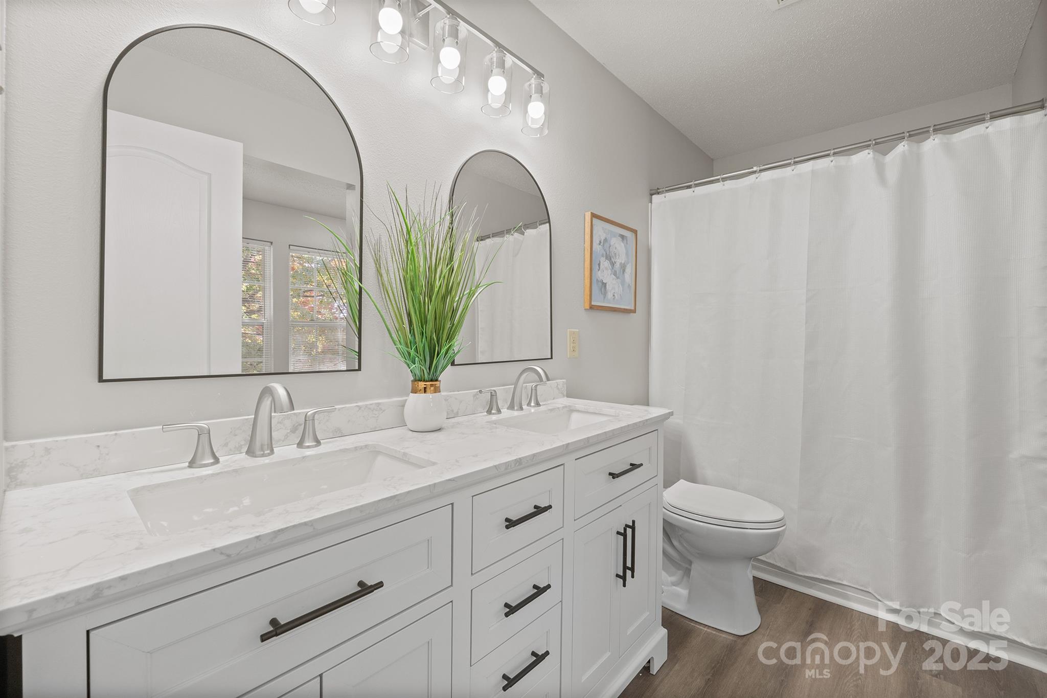 Oakbrooke - Residential