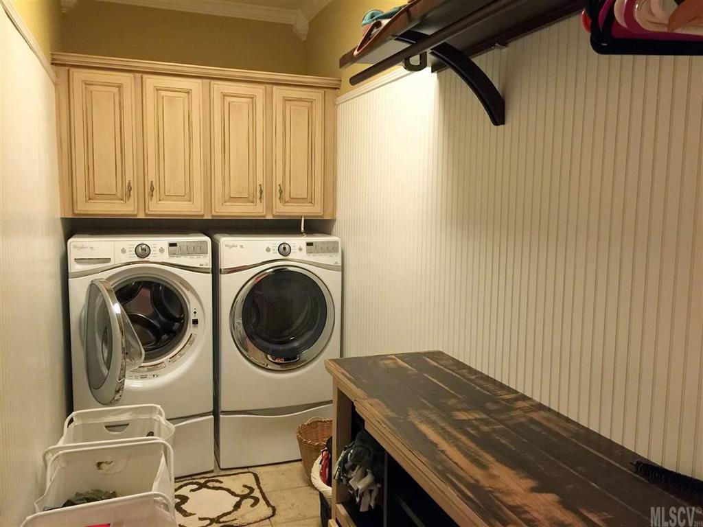 Vesuvius Meadows - Residential