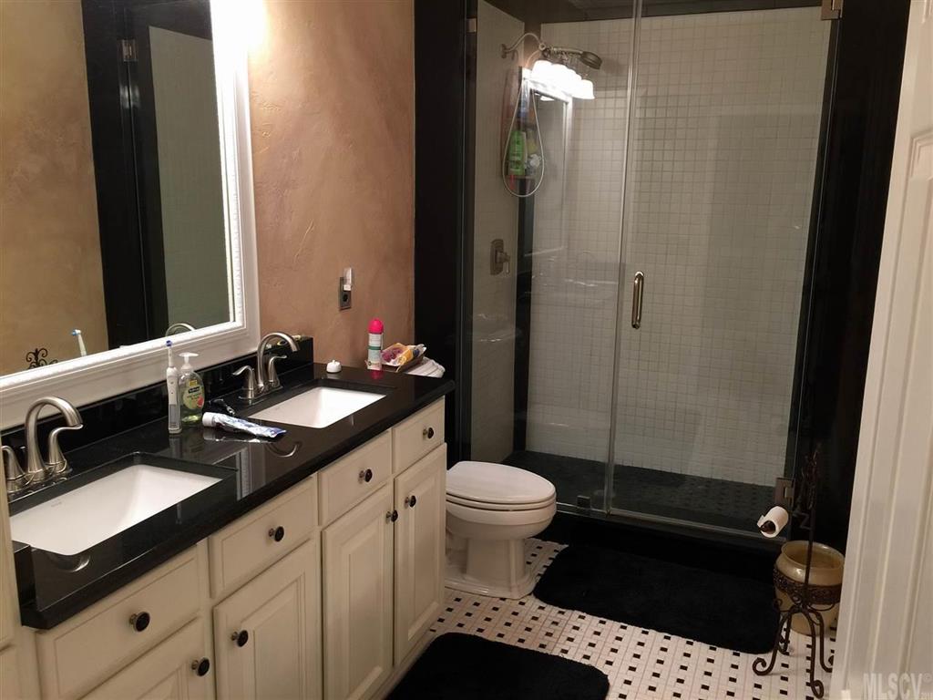 Vesuvius Meadows - Residential