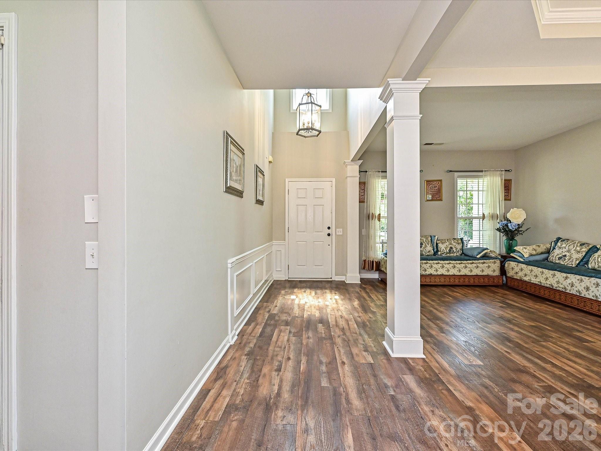 2505 Mullis Lane