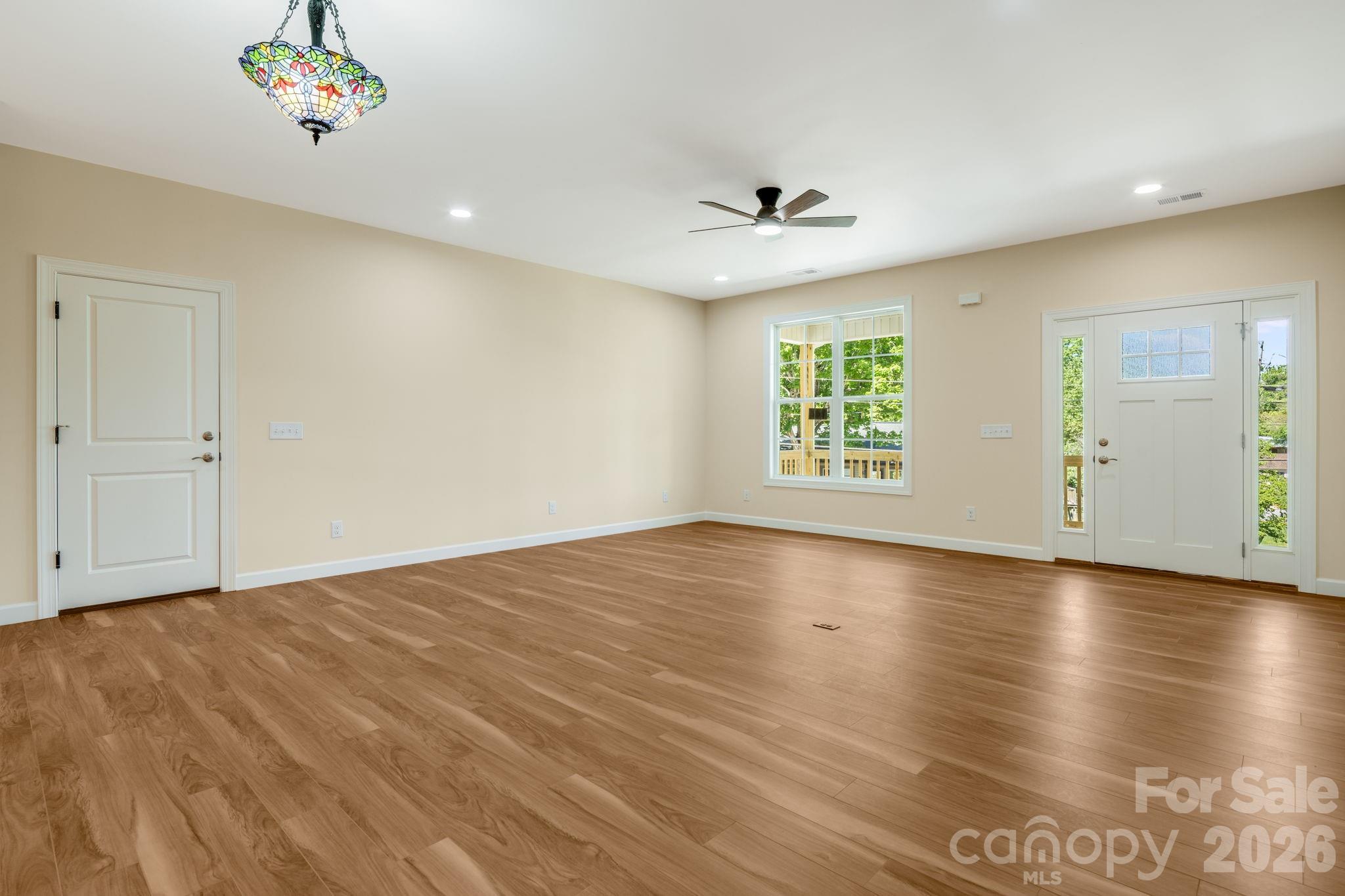 Cool Springs - Residential