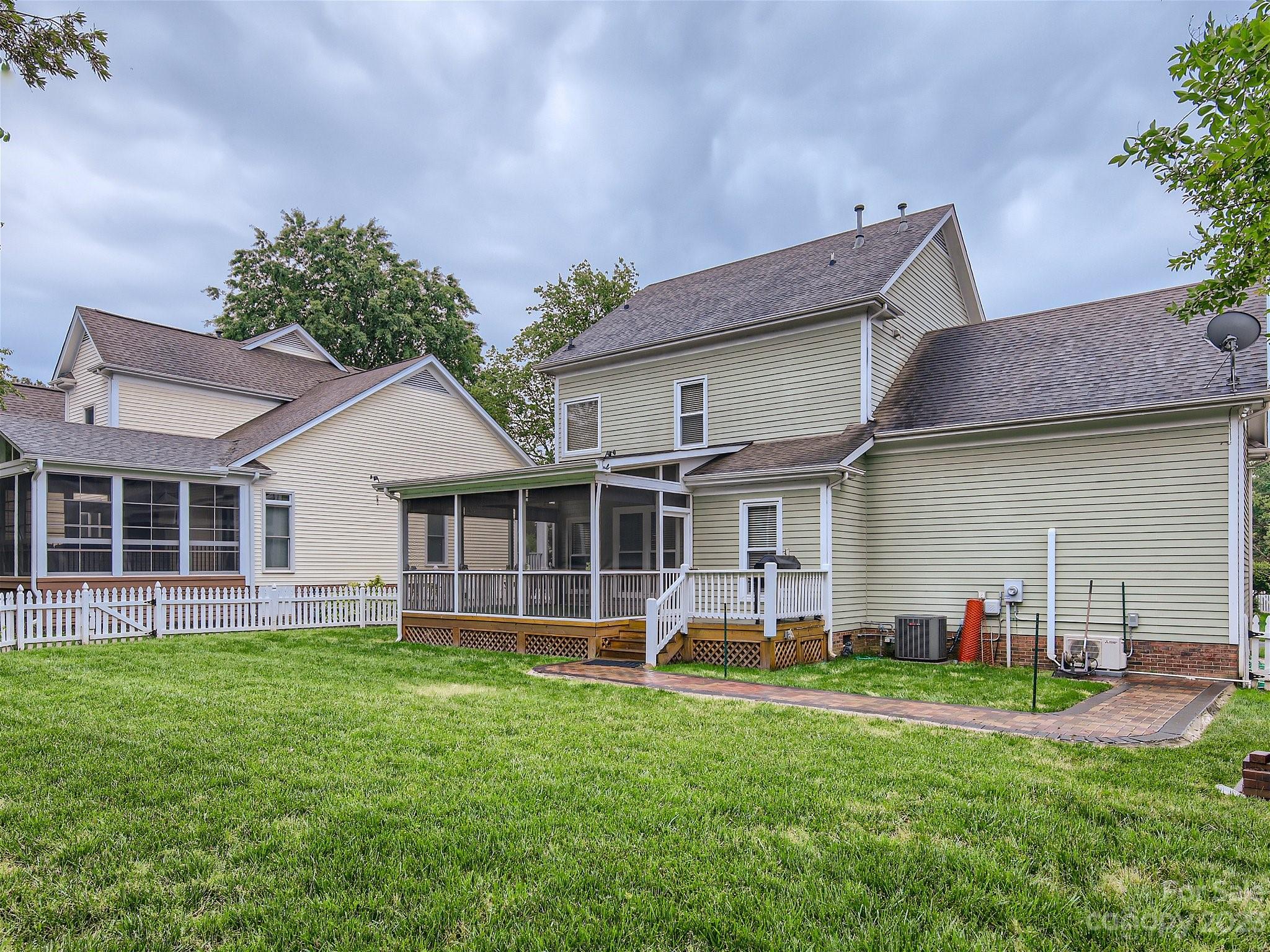 Beverly Crest - Residential