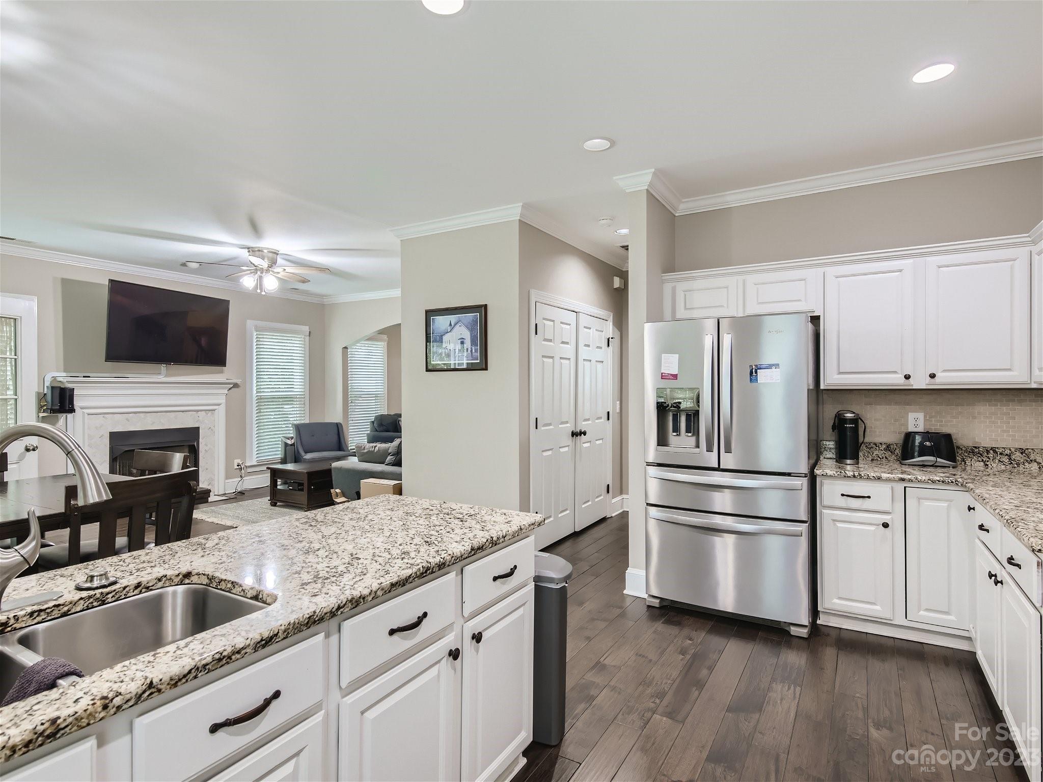 Beverly Crest - Residential