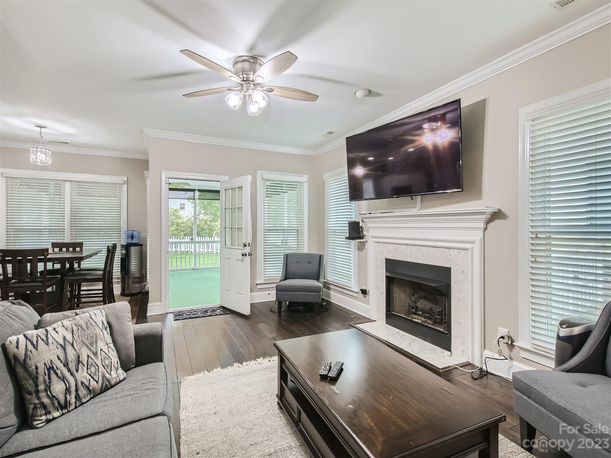 Beverly Crest - Residential