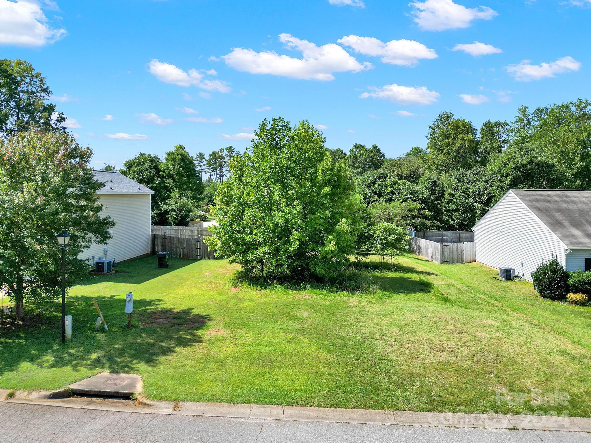 743 Victory Gallop Avenue