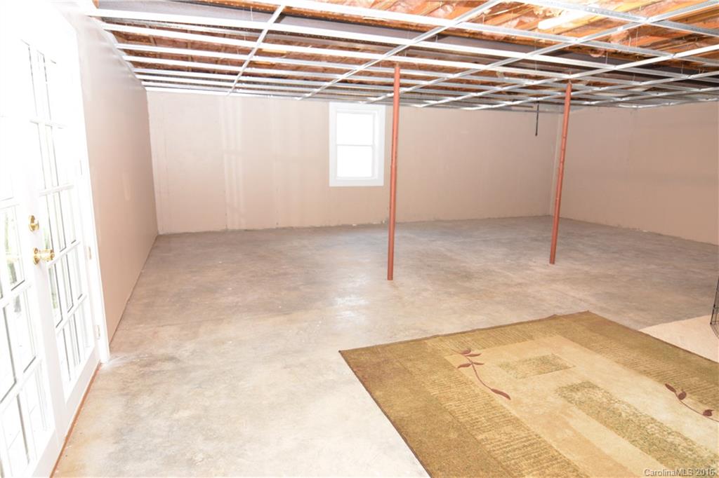 Amber Ashlyn Acres - Residential