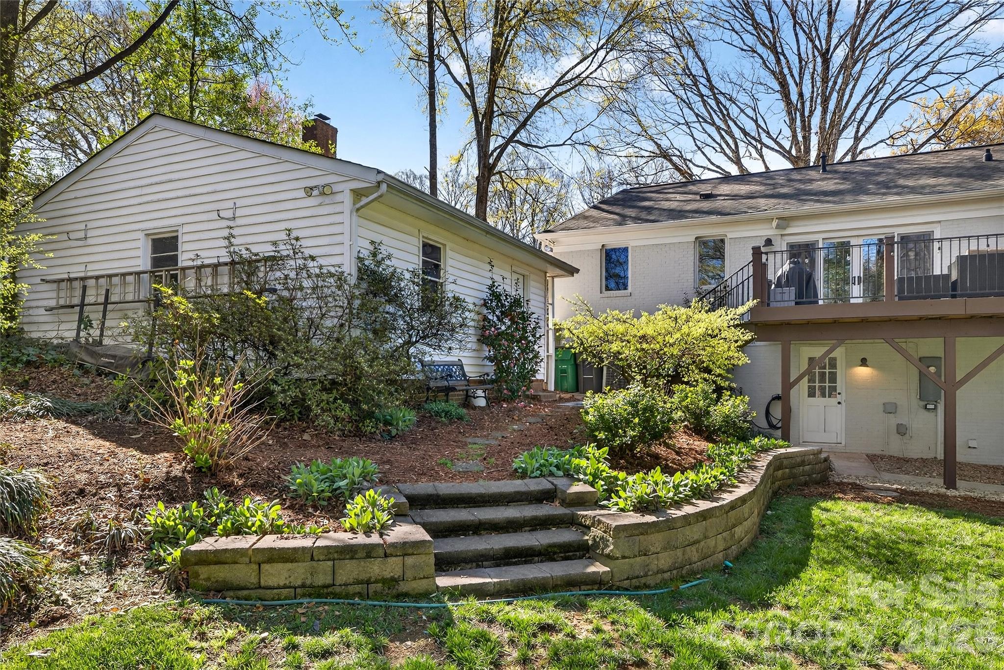 Beverly Woods - Residential