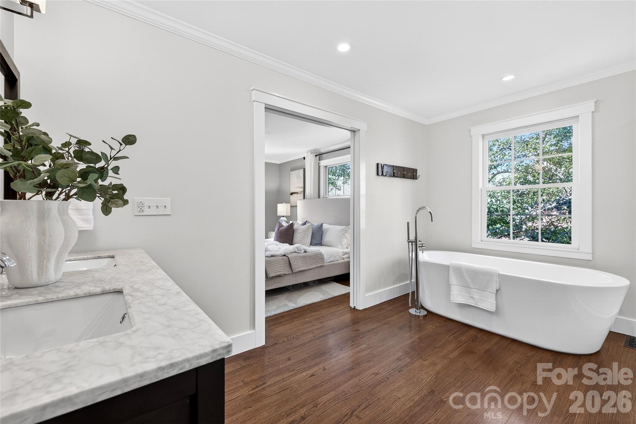 Beverly Woods - Residential