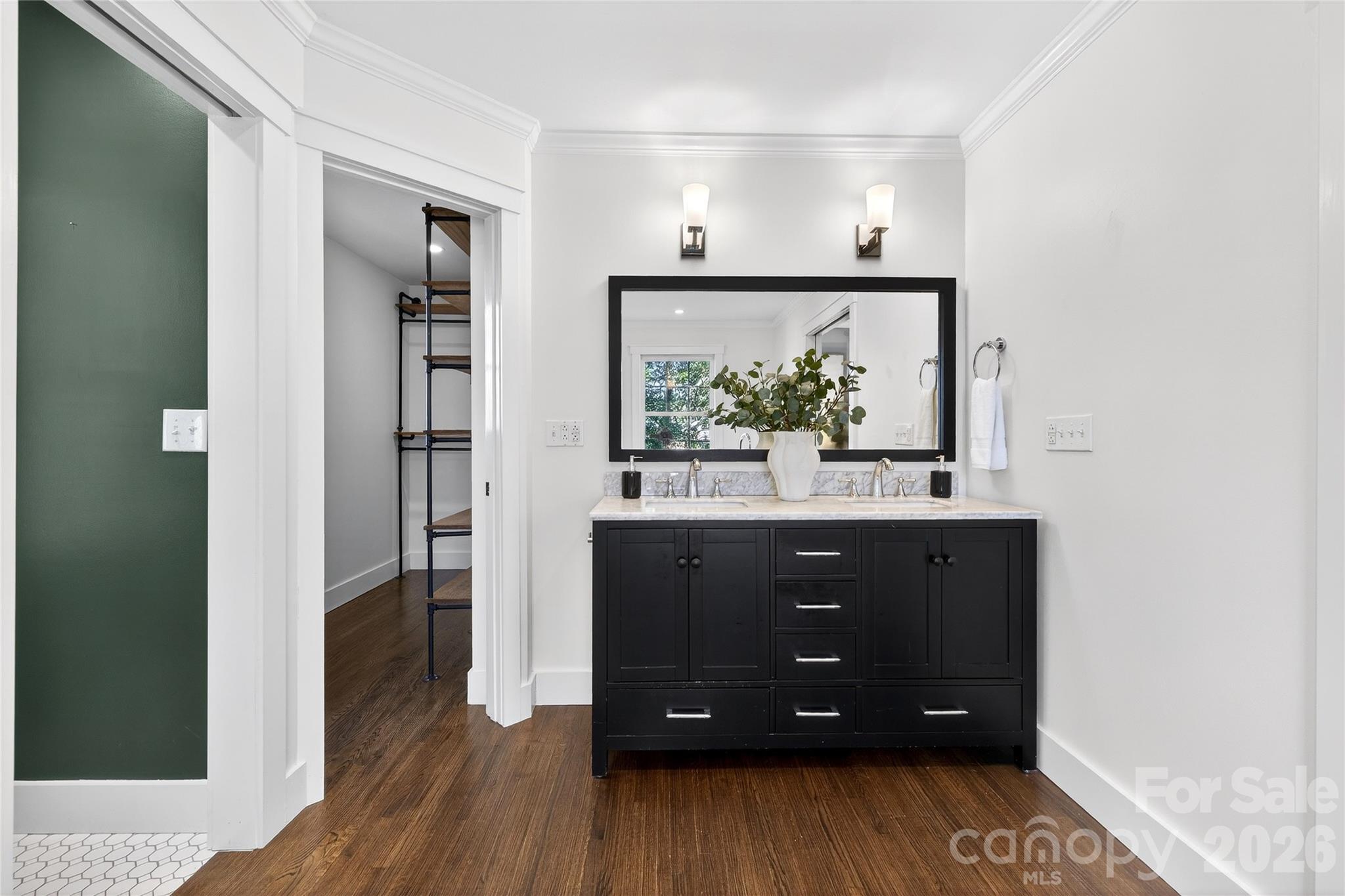 Beverly Woods - Residential