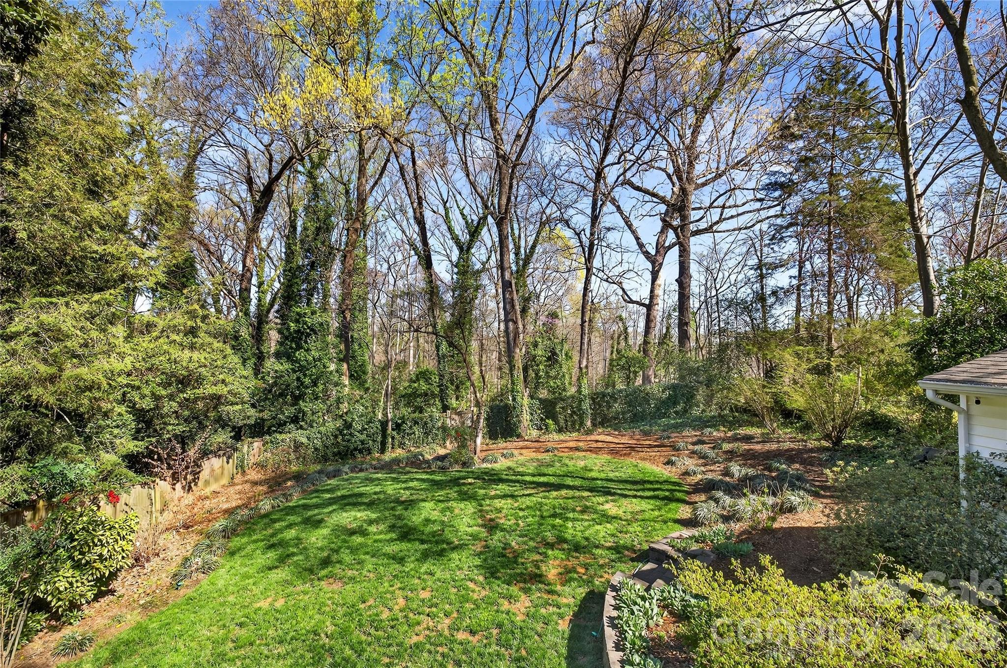 Beverly Woods - Residential