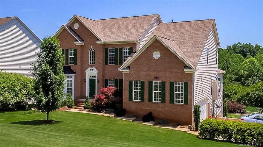 Beautiful Knightsbridge Home with a Basement!  This home features an open floor plan, granite coutertops, sunroom, office, dining, updated master bathroom, nice size basement, and more.  The home is located very close to the neighborhood amenities.  Award winning schools!  Give us a call today.