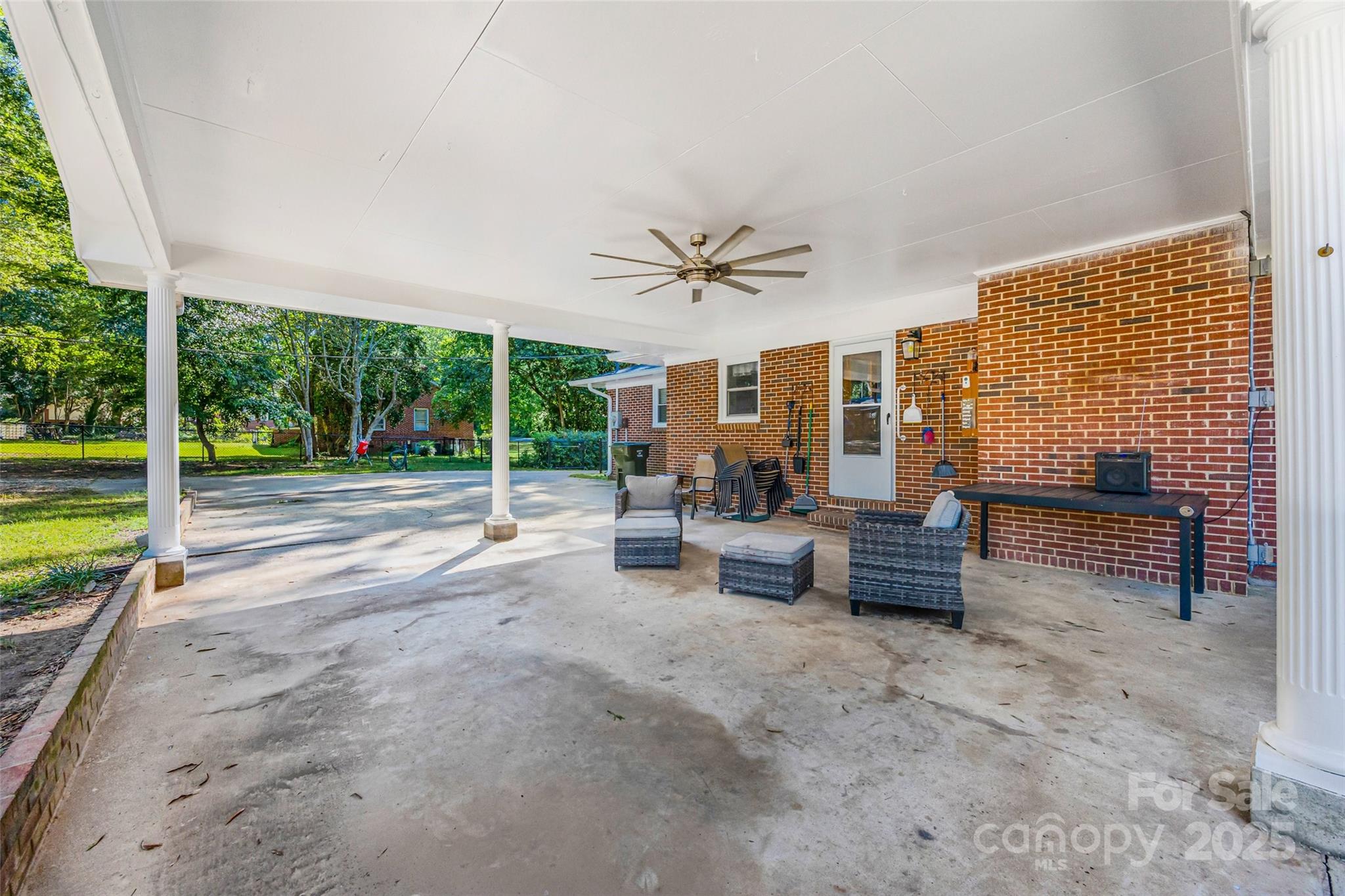 Forest Hills - Residential