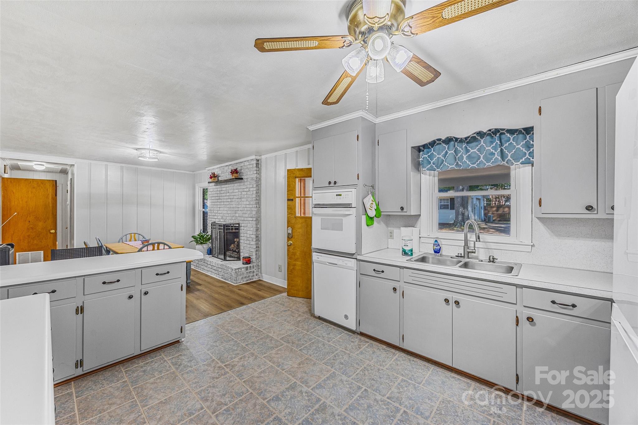 Forest Hills - Residential