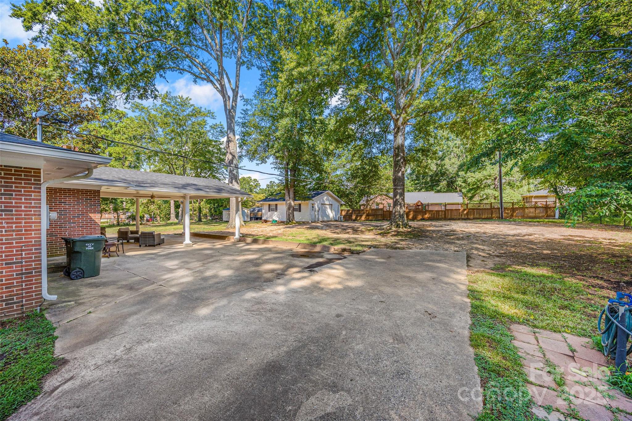 Forest Hills - Residential