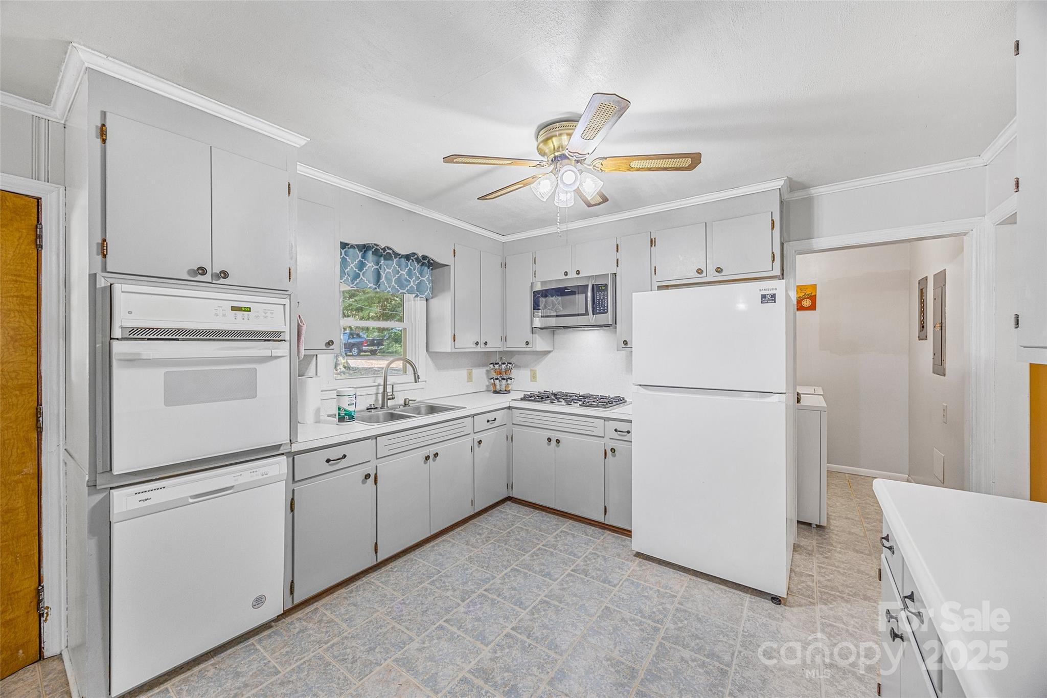 Forest Hills - Residential