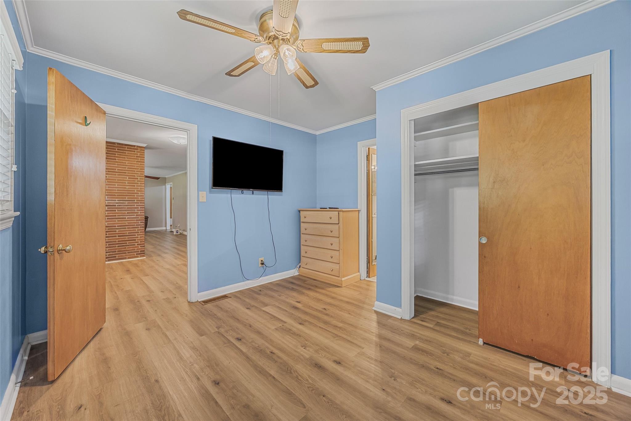 Forest Hills - Residential