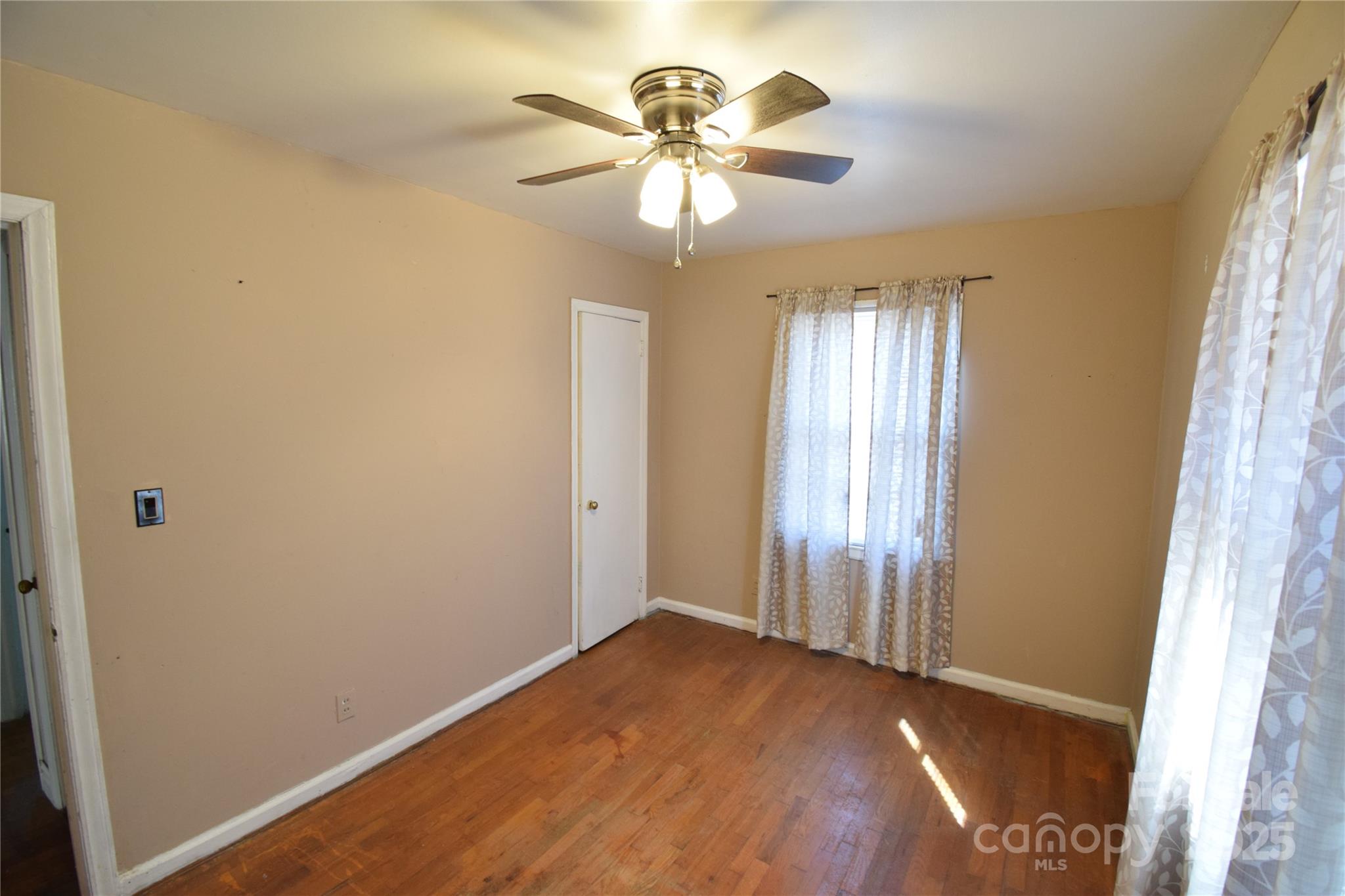 Oak Valley - Residential