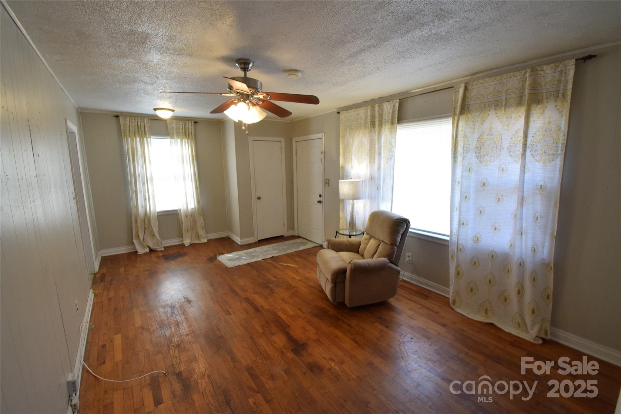 Oak Valley - Residential