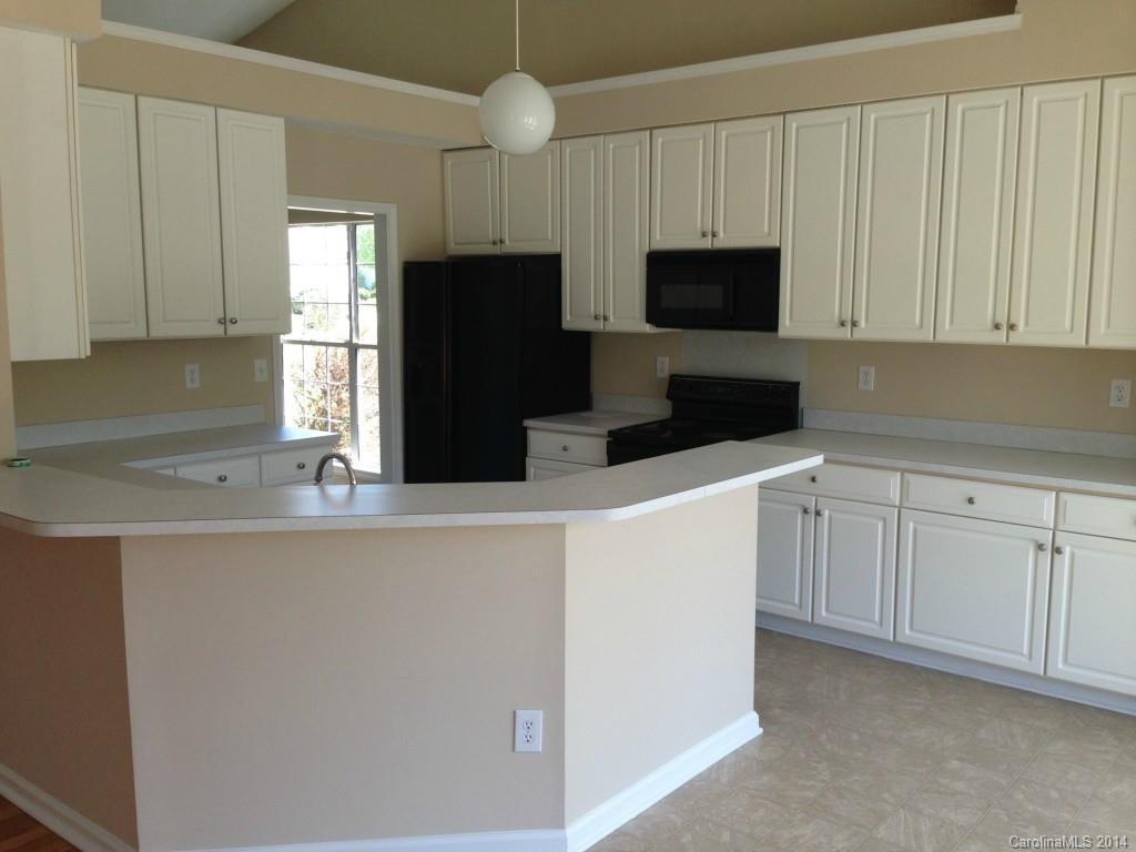 Wing Pointe - Residential