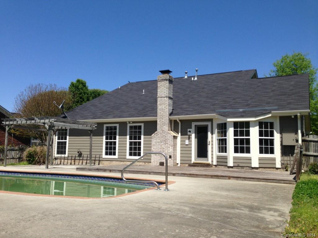 Wing Pointe - Residential