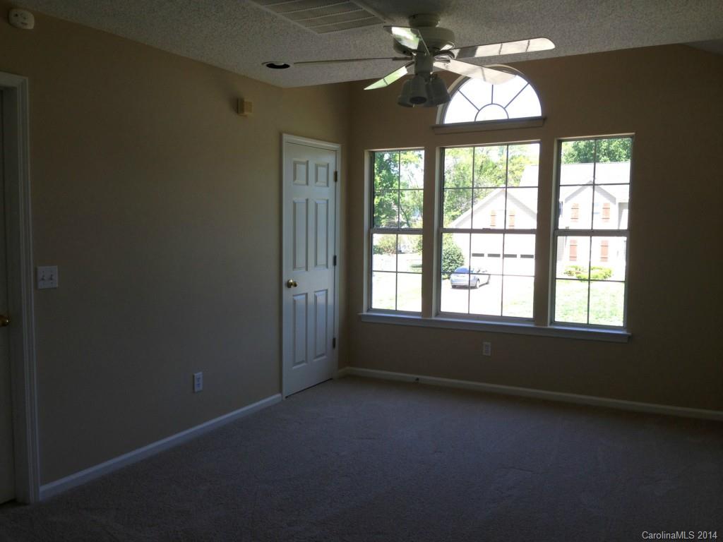 Wing Pointe - Residential