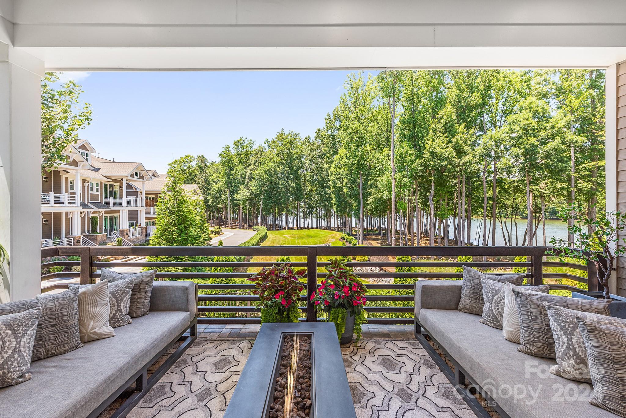 Davidson Bay - Residential