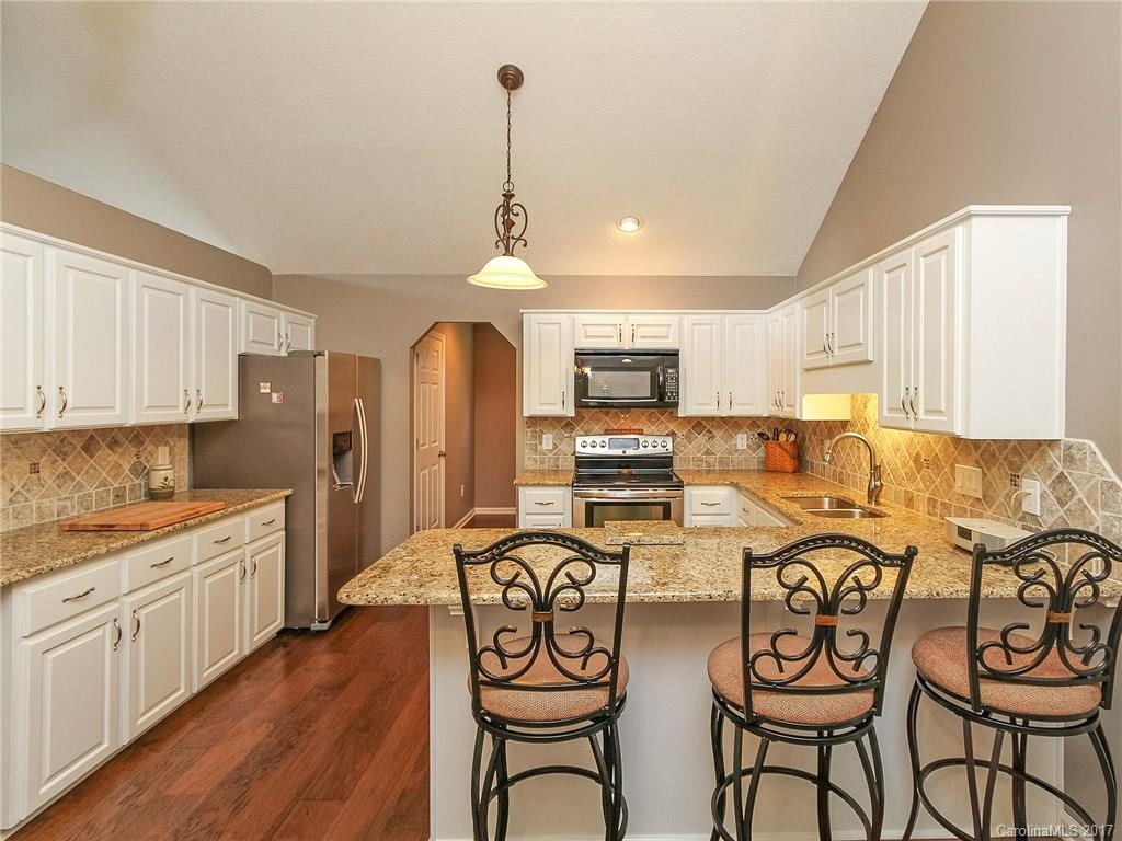 Hidden Lakes - Residential