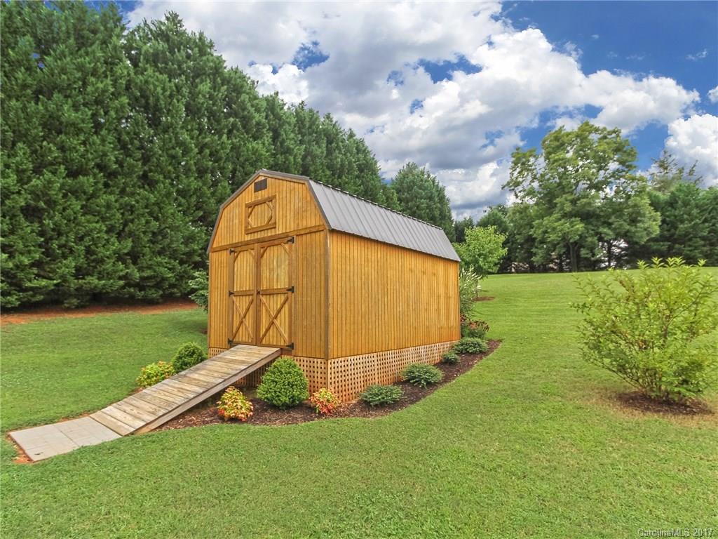 Hidden Lakes - Residential