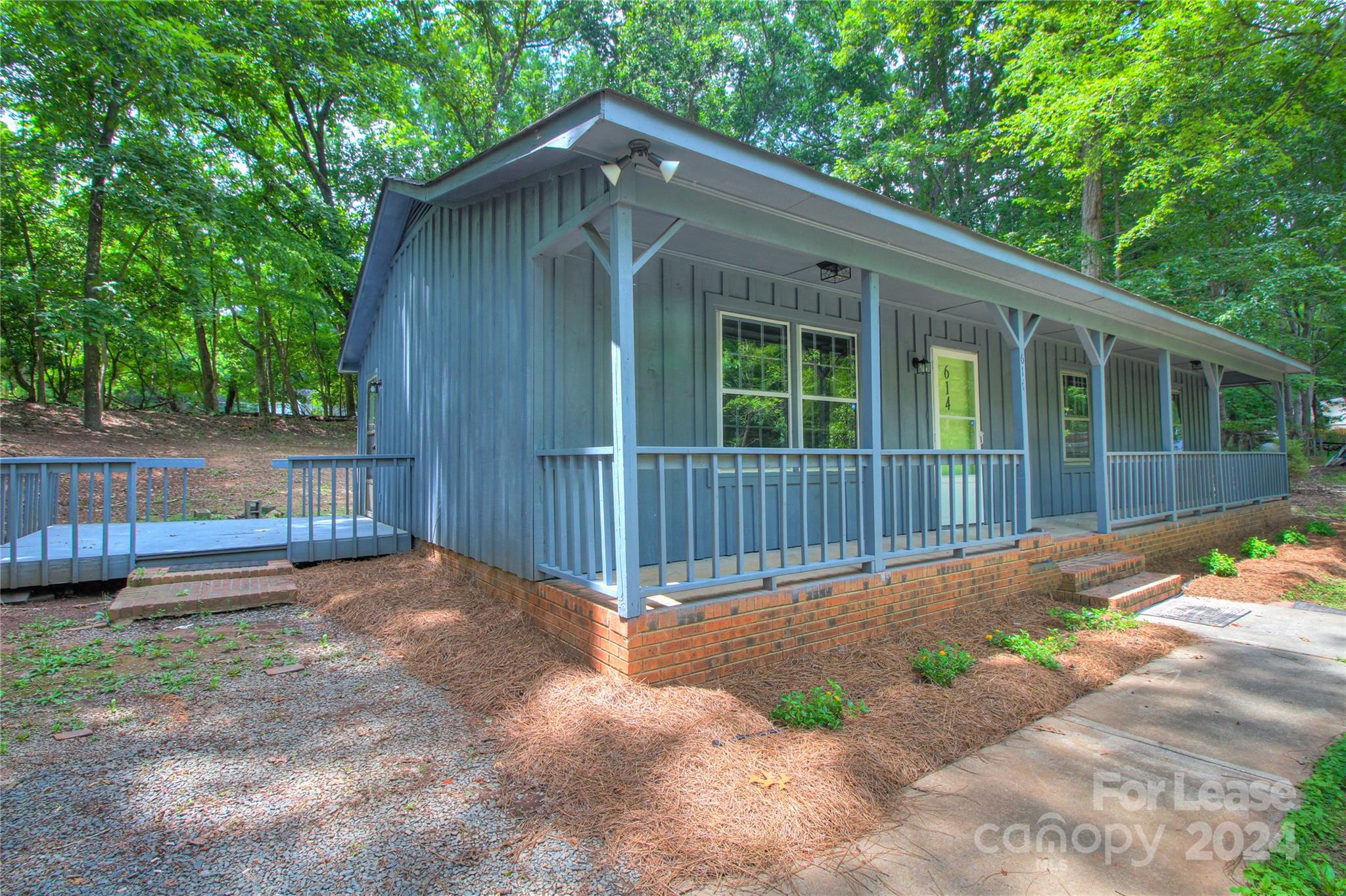 Hillcrest - Residential Lease