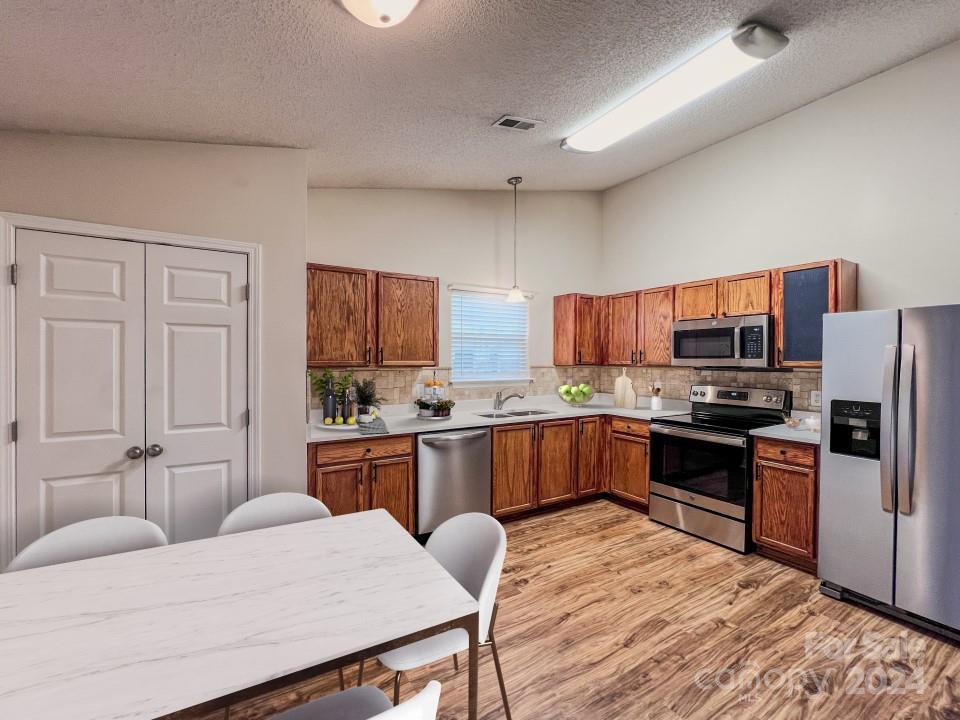 Riverview - Residential