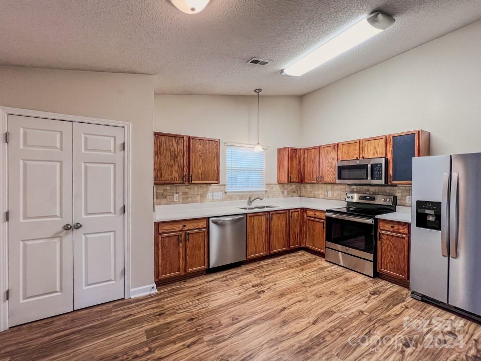 Riverview - Residential