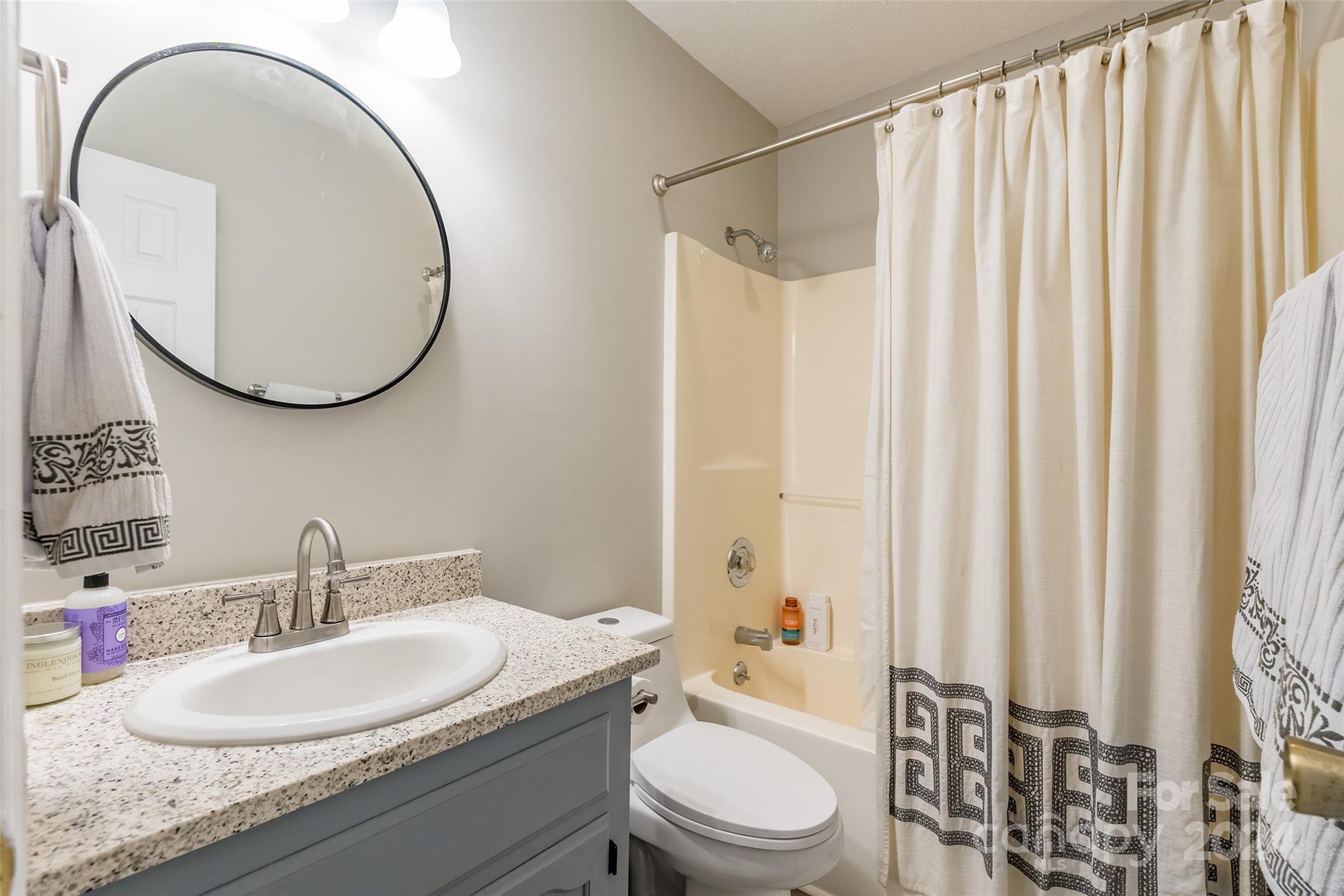 Rolling Ridge - Residential