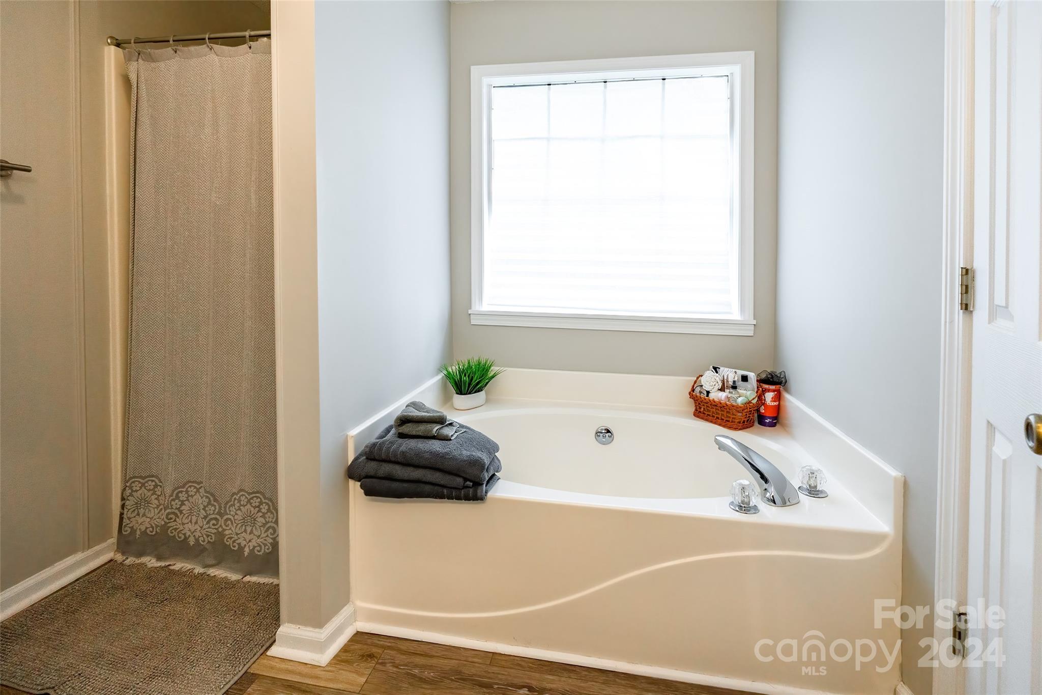 Rolling Ridge - Residential