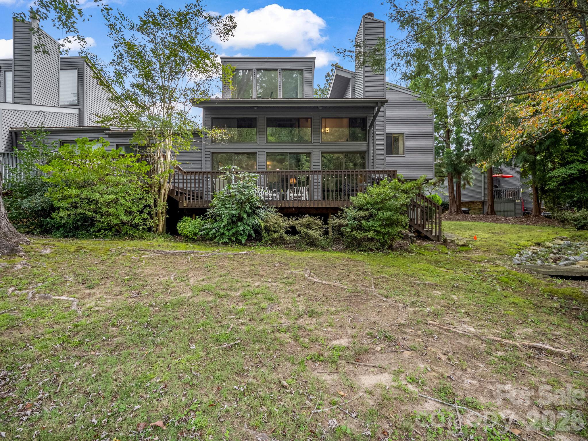 441 Mountains Boulevard D-101
