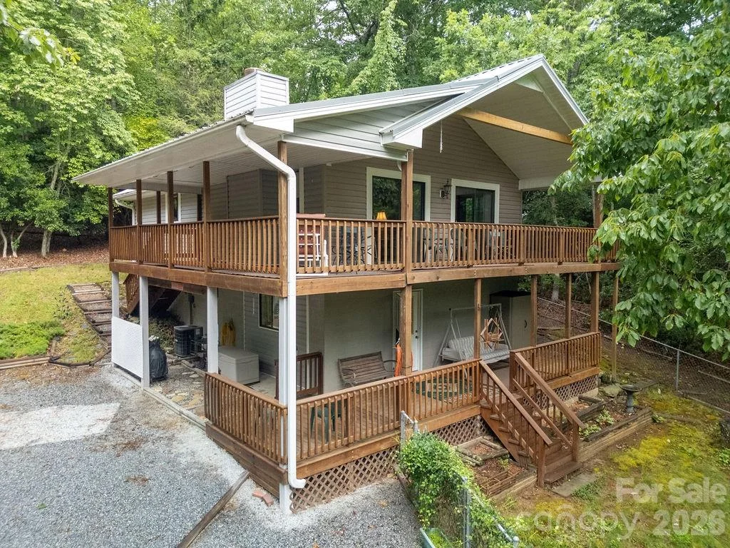 108 Easy Street, Cedar Mountain, NC, 28718
