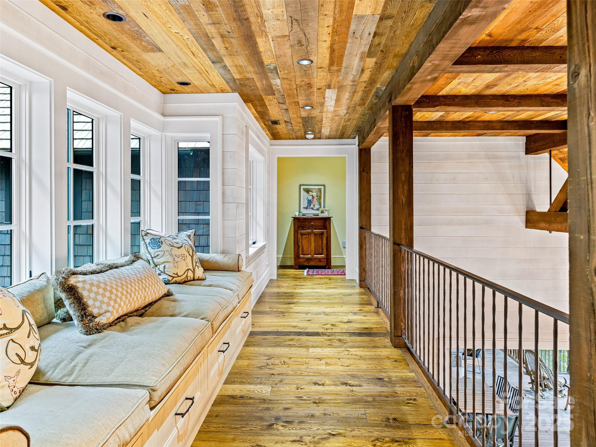 Mountain Air - Residential