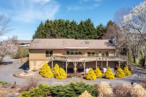 25 New Morning Place Leicester NC 28748