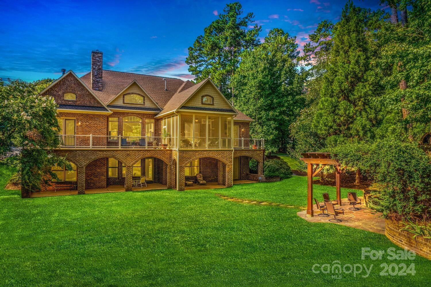 Cowans Ford Country Club - Residential