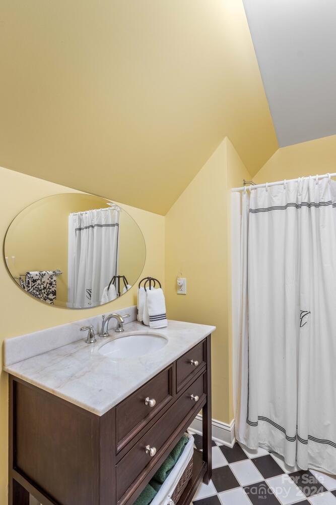 Cowans Ford Country Club - Residential