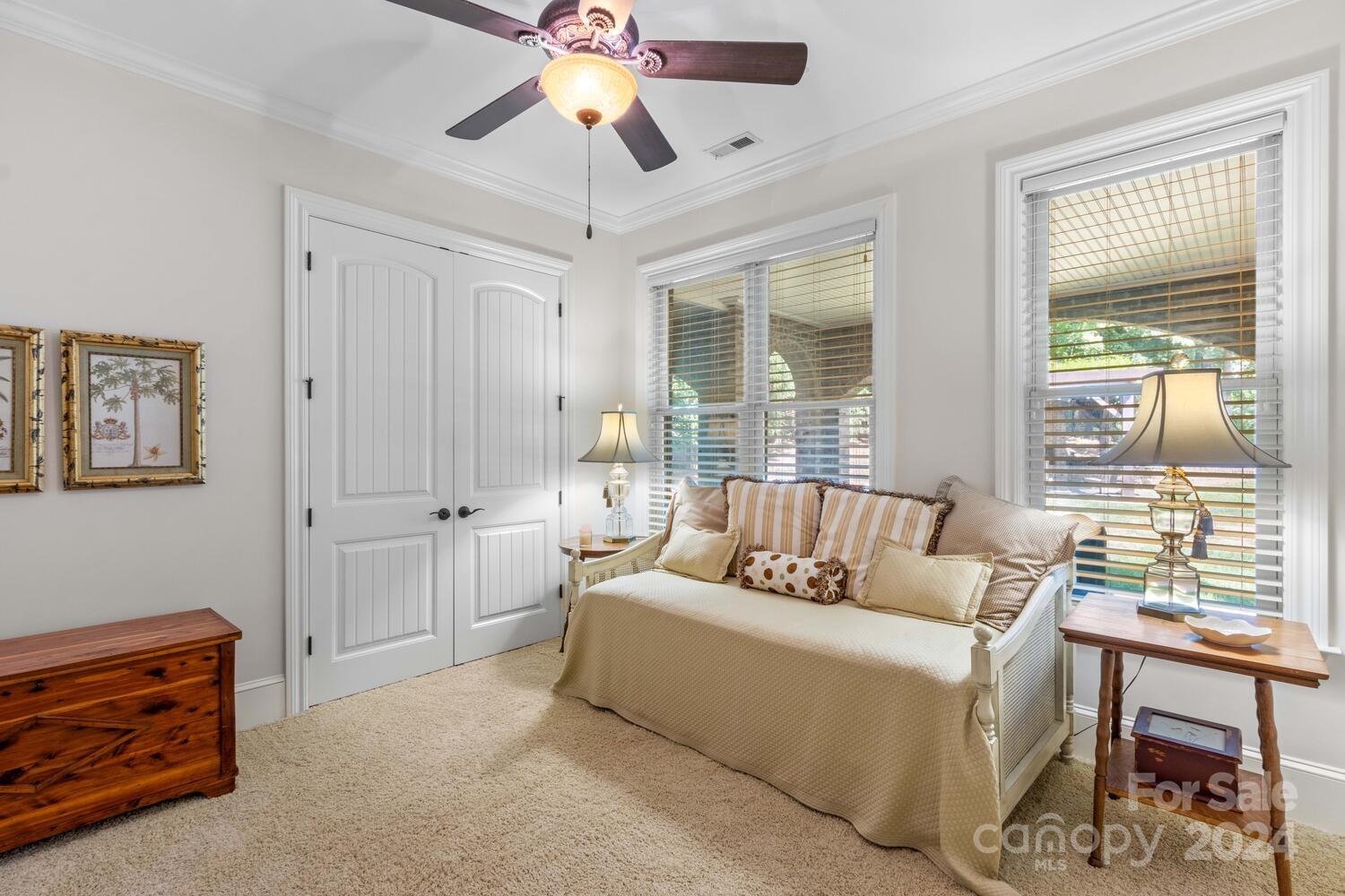 Cowans Ford Country Club - Residential