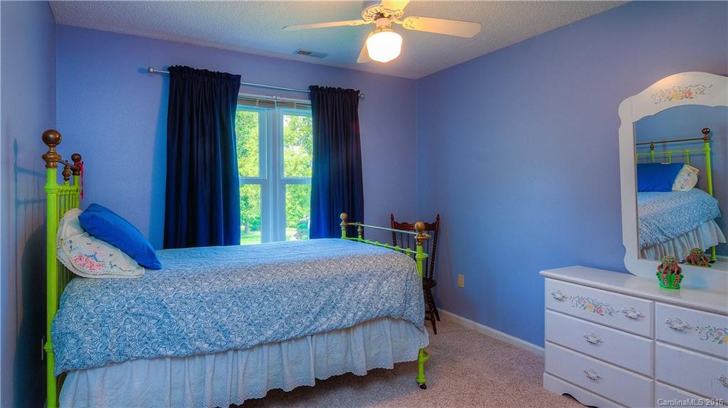 Edgewoods - Residential