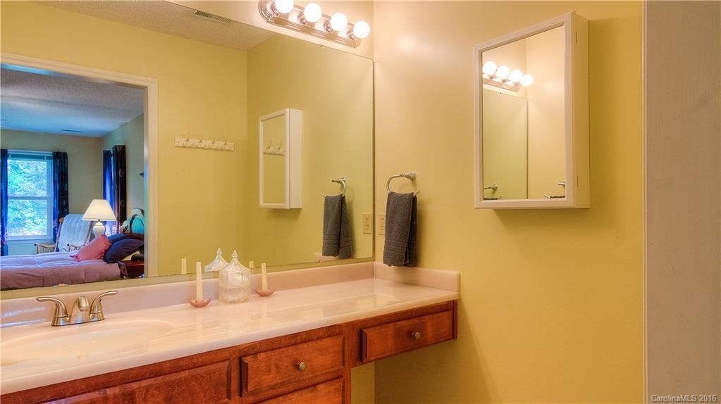 Edgewoods - Residential