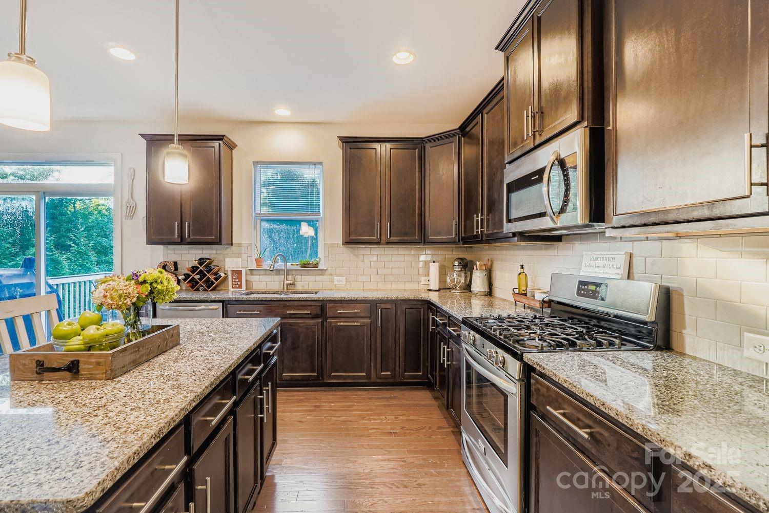 Woodlands Creek - Residential