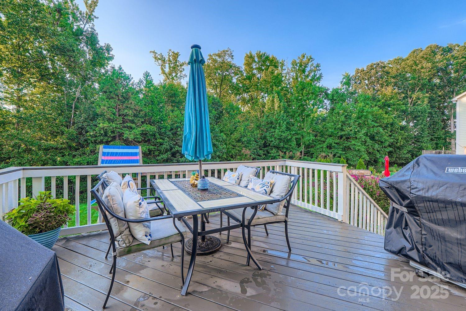 Woodlands Creek - Residential