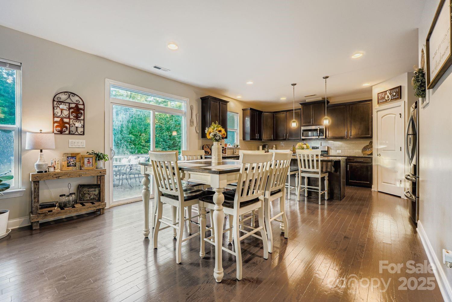 Woodlands Creek - Residential