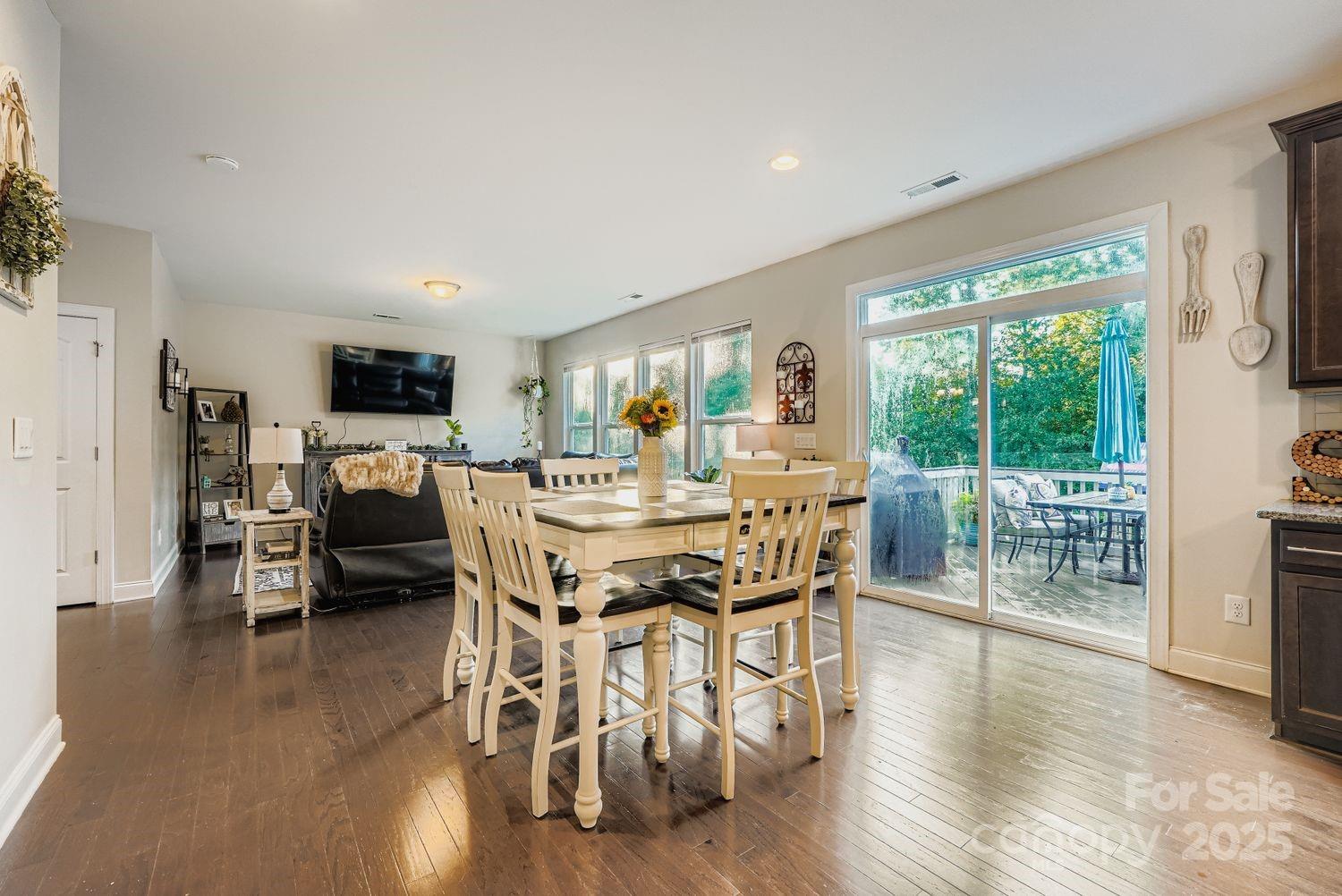 Woodlands Creek - Residential