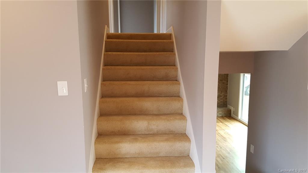 Quail Hollow - Residential